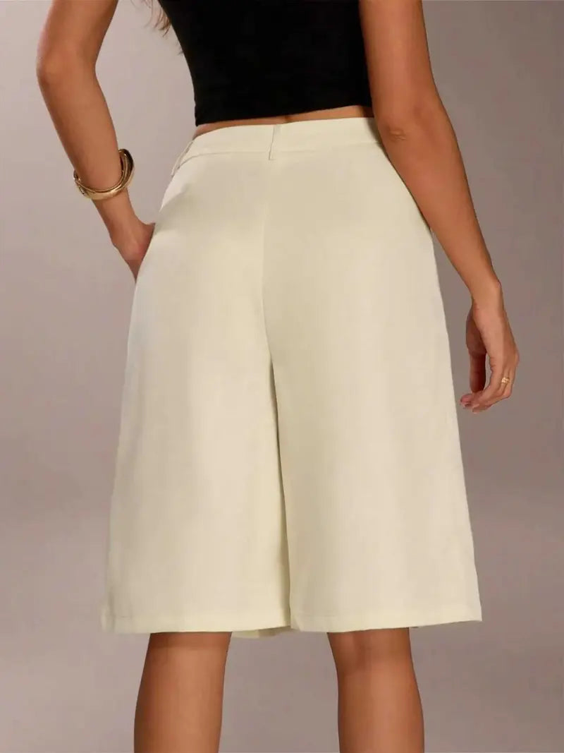 Women's Bermuda Shorts – Comfortable Fit Business Casual Summer Shorts