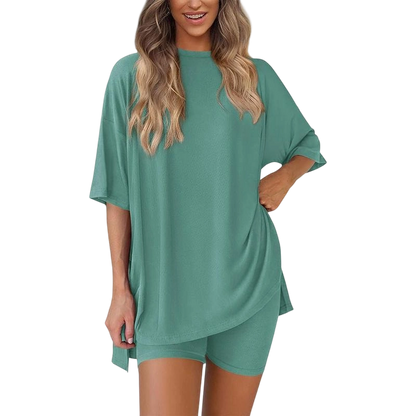 Women's Casual Oversized Crewneck Split Hem Shirts & Side Pocket Shorts Set