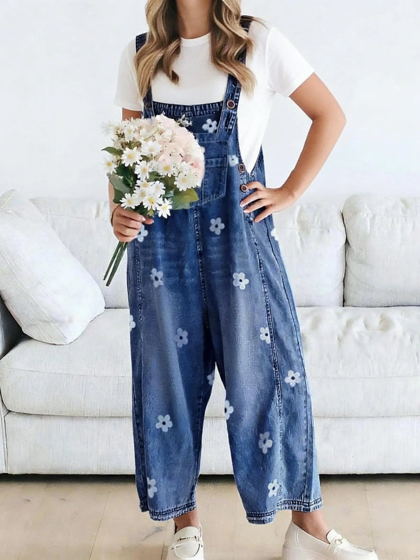 🔥Flash Sale🔥Women's Floral Printed Adjustable Strap Denim Bib Overall - Cute Chic Wide Leg Baggy Jeans Jumpsuit, Versatile Clothes for Matching Shirts