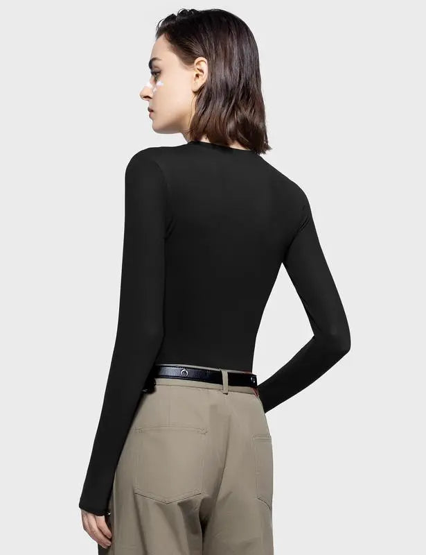 Long Sleeve Basic Tee Women's Crew Neck Slim Fit Tops Streetwear Minimalist Double Layer Compression Tee