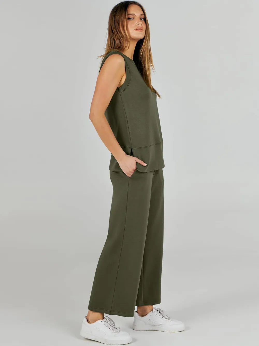 Women's 2 Piece Sets Summer Outfits Sleeveless Wide Leg Tracksuits Casual Sweat Sets Lounge Sweatsuits